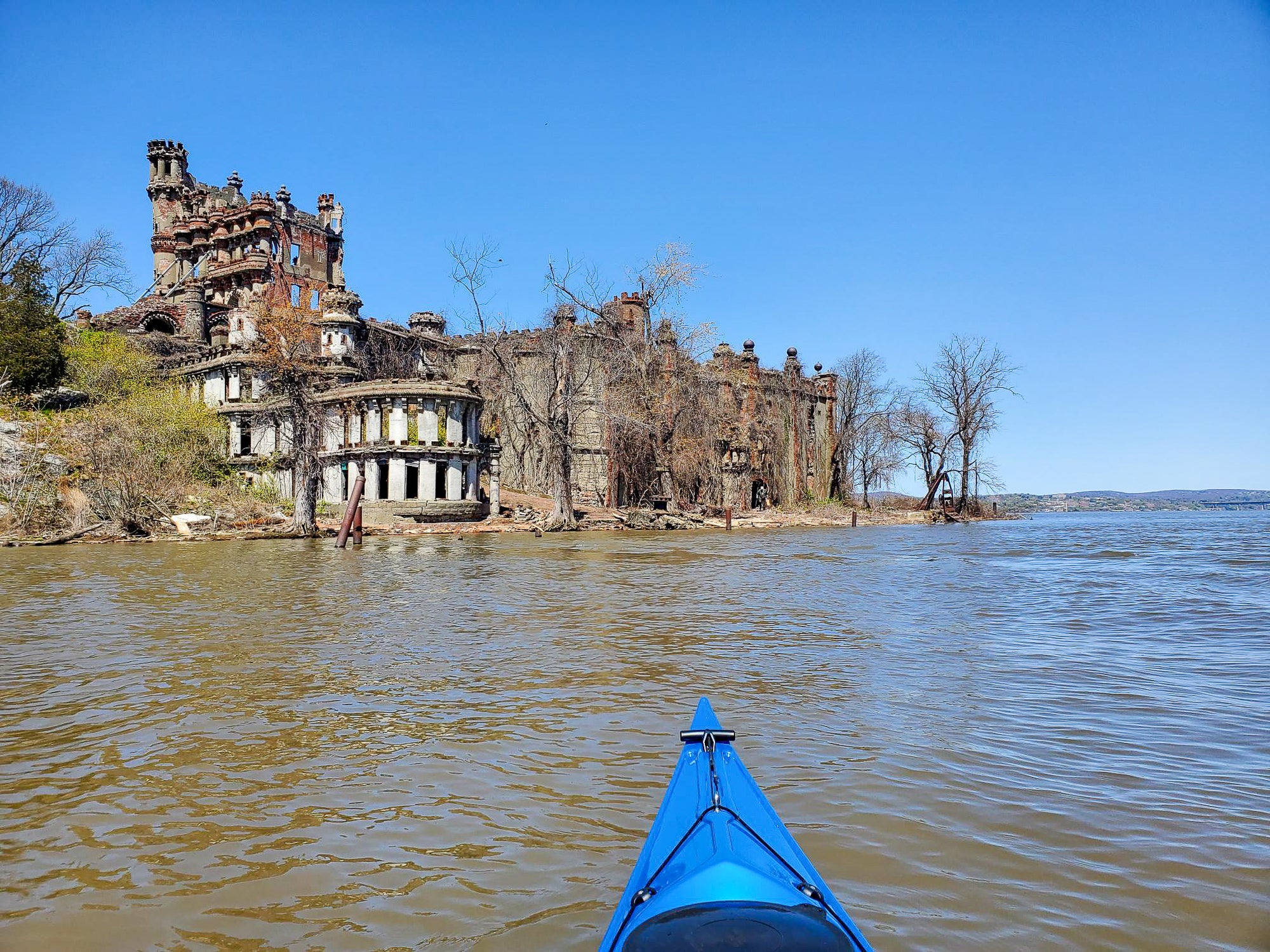 Trip Report: Exploring the Hudson River and Bannerman Castle with the Jersey Shore Sea Kayak Association