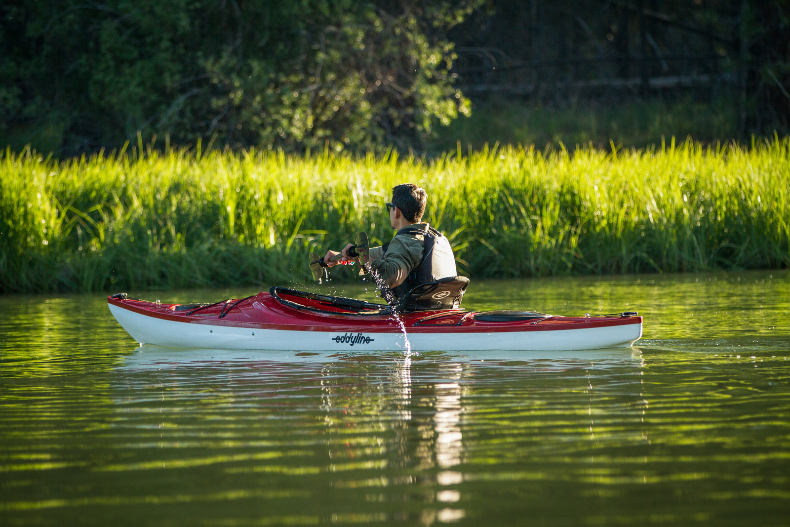 Midwest Dealer’s Choice: Splashy classes, tours and offerings from Eddyline dealers this season