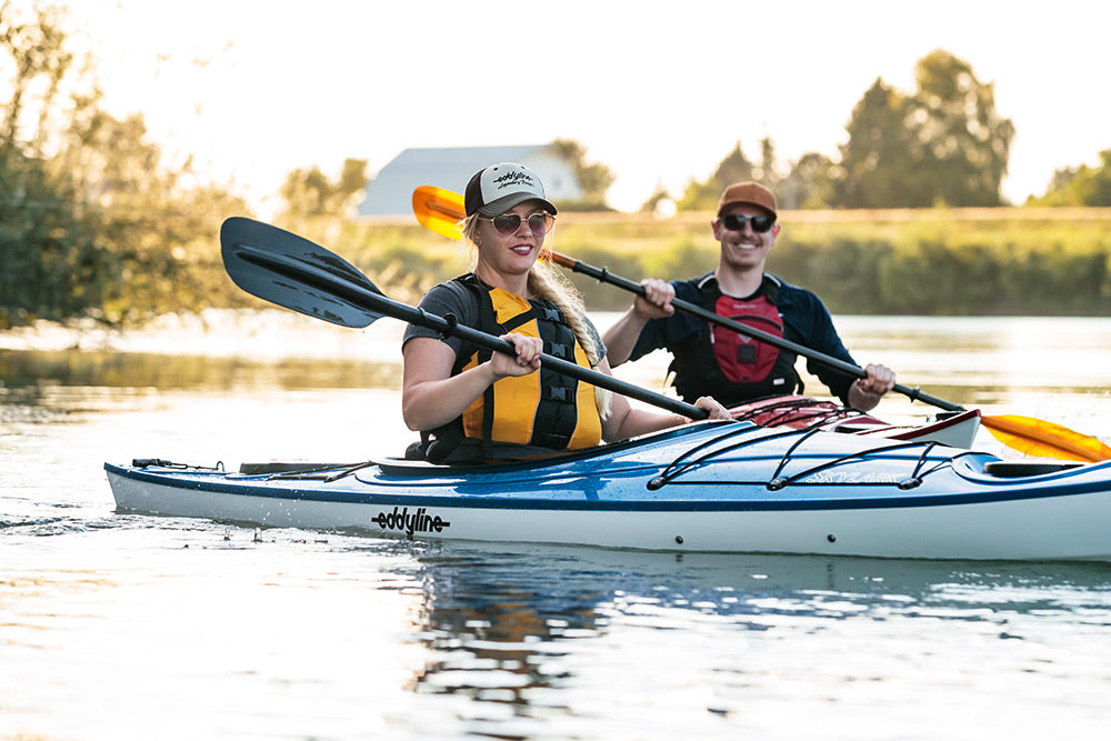 3 Items Women Should Wear While Kayaking